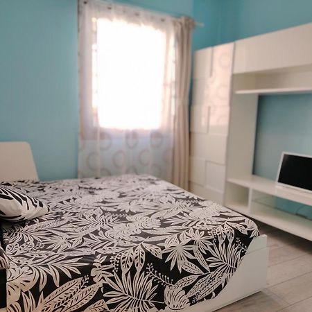 Holiday House Savona Kültér fotó